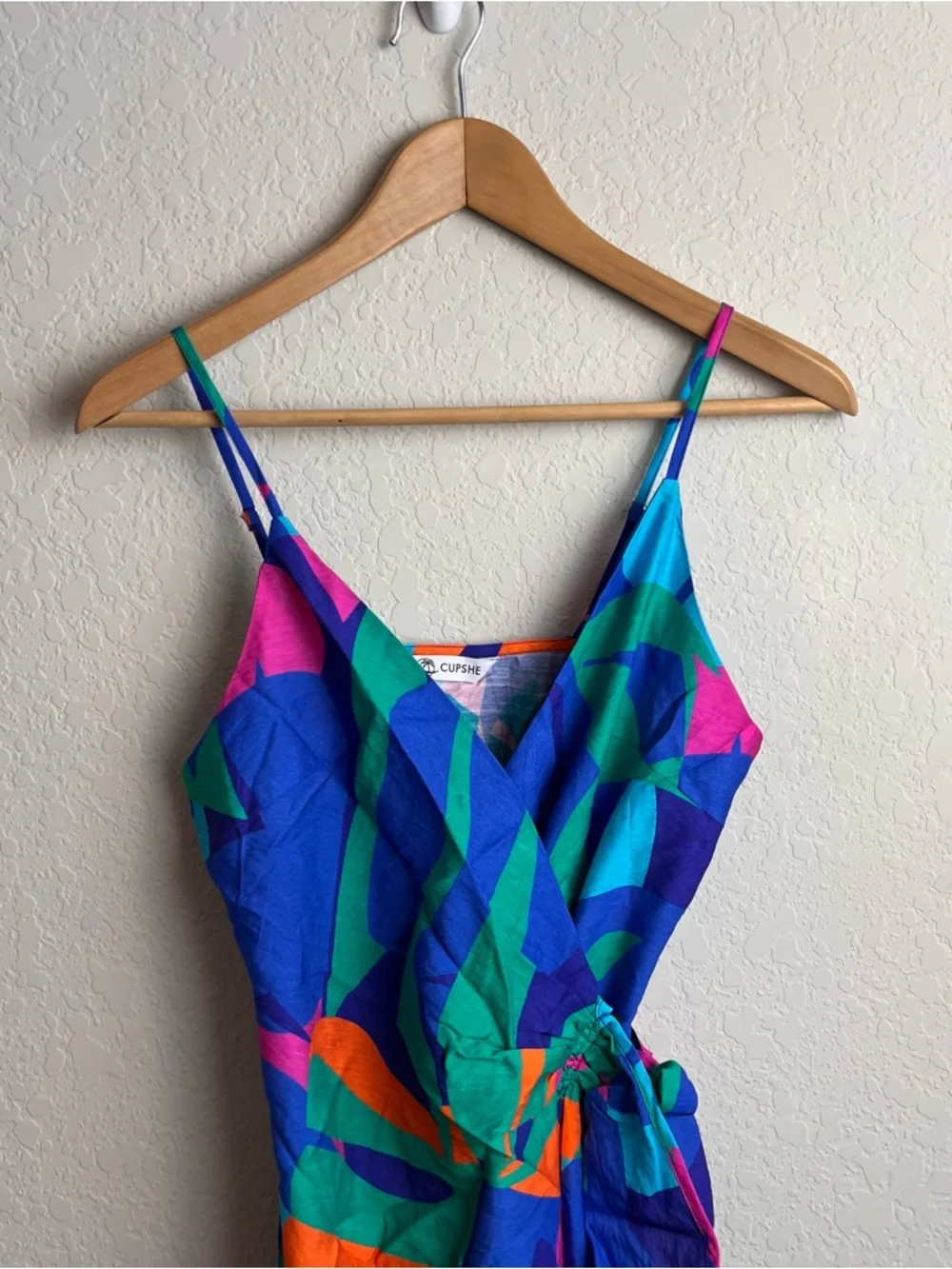 Cupshe Papaya Pop Tropical Mini Wrap Dress Small S Blue Green Print NWT Womens - Picture 4 of 15